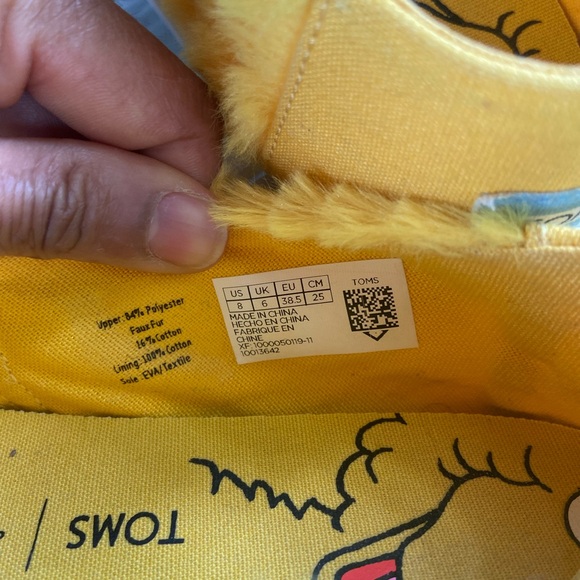 Special Limited Edition Tom’s x Sesame Street Big Bird Size 8 Shoes - Picture 9 of 10